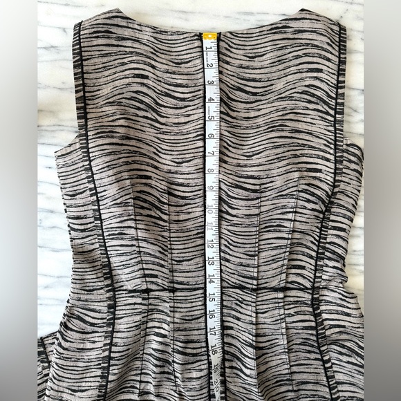 Lafayette 148 New York animal print fitted dress with bateau neckline - Picture 9 of 10